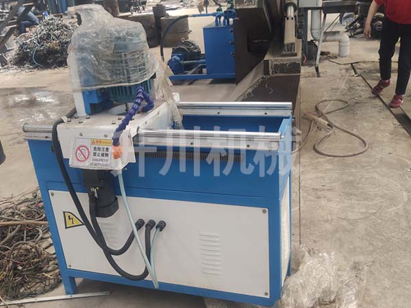 自動磨（mó）刀機